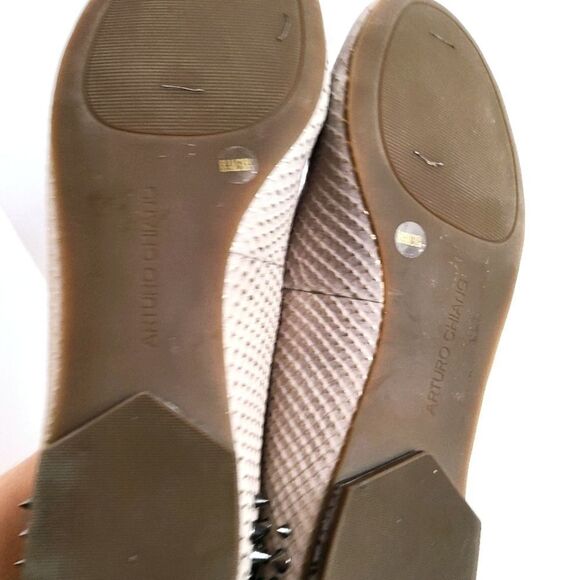 Arturo Chiang Studded Taupe Flat sz 8.5 - Picture 11 of 12